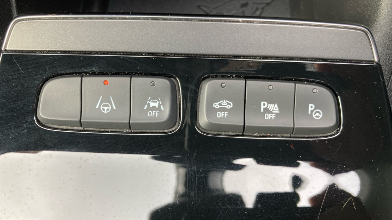 Vauxhall Mokka 100kW Ultimate 50kWh 5dr Auto Electric Hatchback